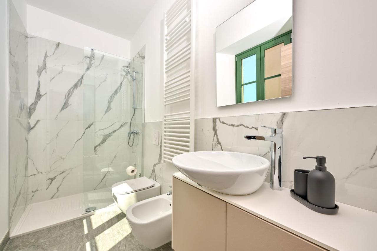 Ca Del Lasco - Modern Apartments In Classic Villa بيلانو المظهر الخارجي الصورة