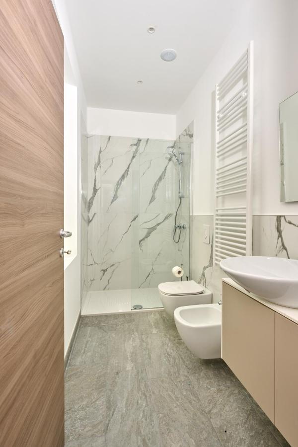 Ca Del Lasco - Modern Apartments In Classic Villa بيلانو المظهر الخارجي الصورة