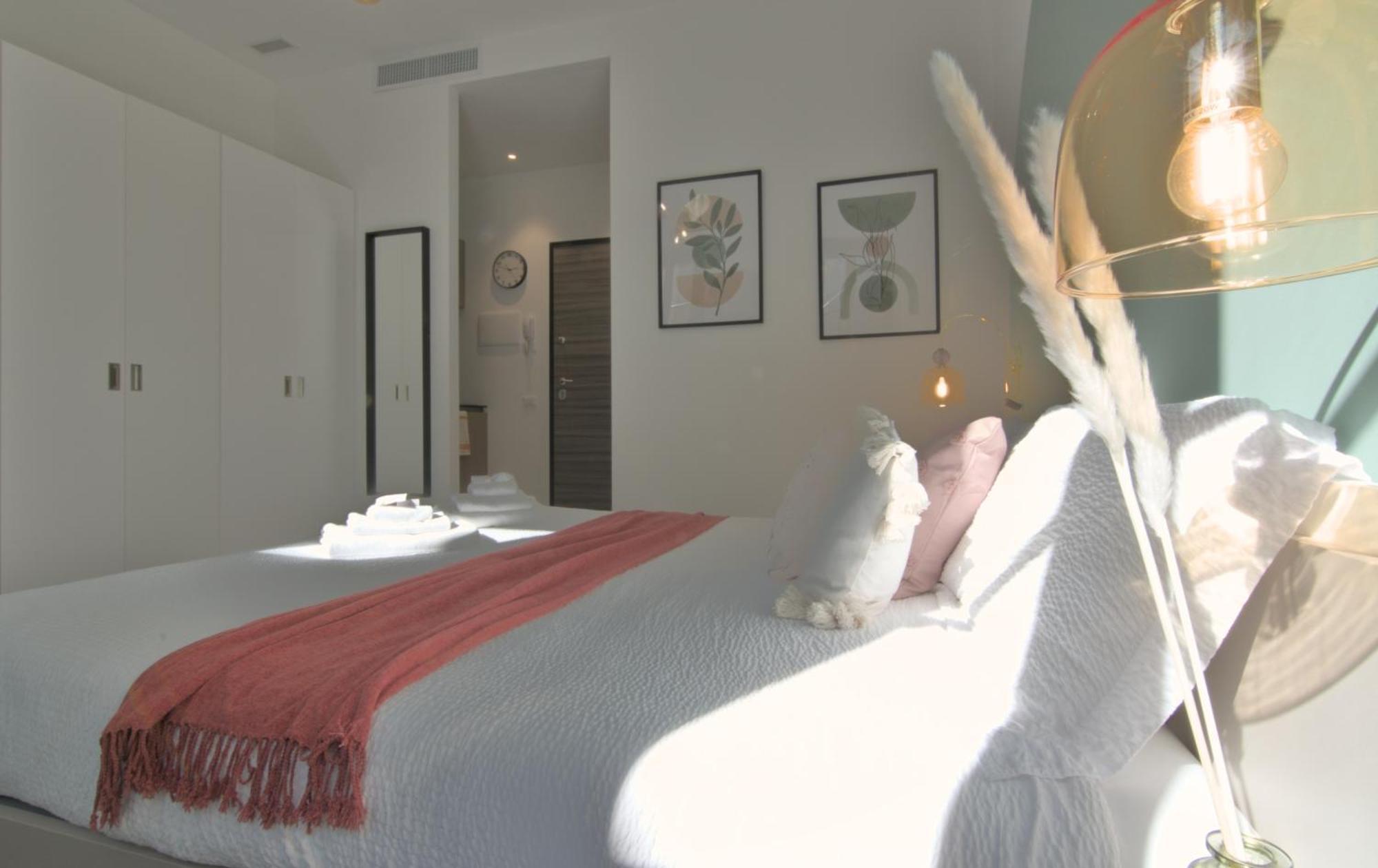 Ca Del Lasco - Modern Apartments In Classic Villa بيلانو المظهر الخارجي الصورة